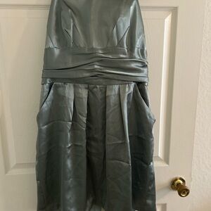 Elegant Green Strapless Dress